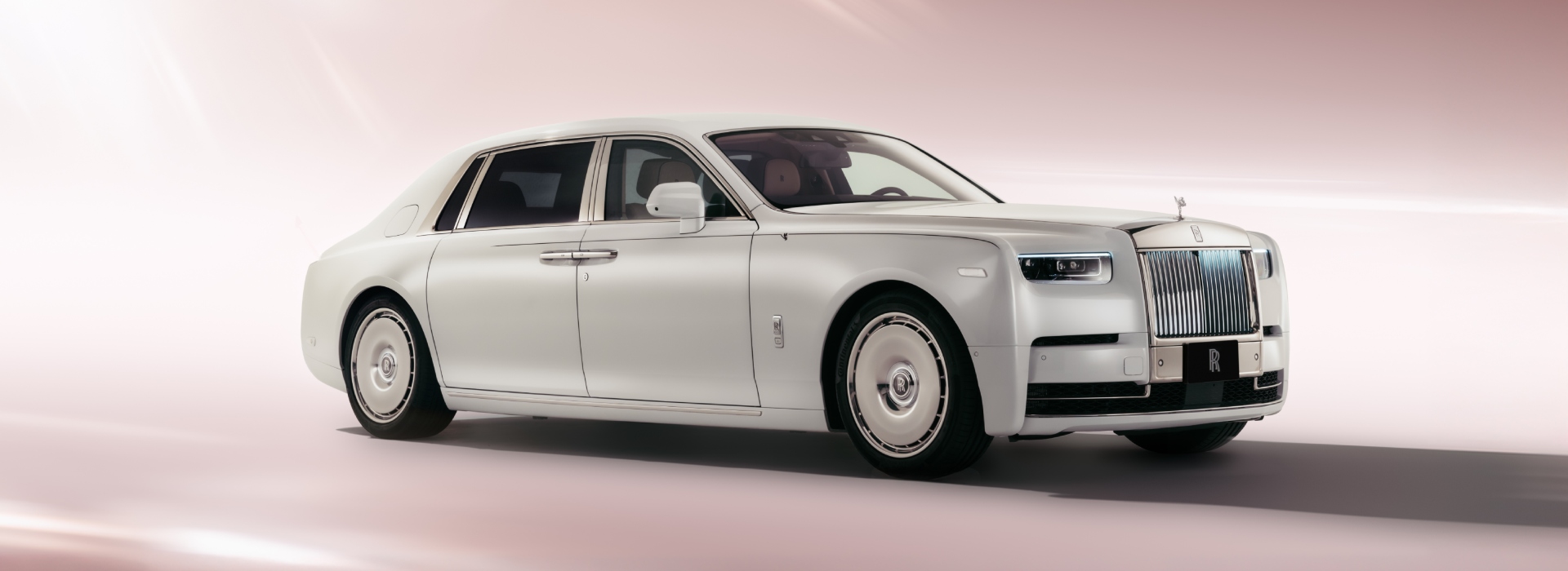 Rolls-Royce Phantom Cherry Blossom: A Floral Poem of Transience, Memories, and Timeless Elegance