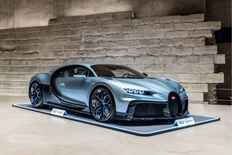 01-bugatti-chiron-profilee-auction