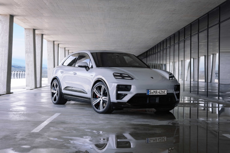 macan-postavlja-nove-standarde-prvi-potpuno-elektricni-suv-porsche-brenda