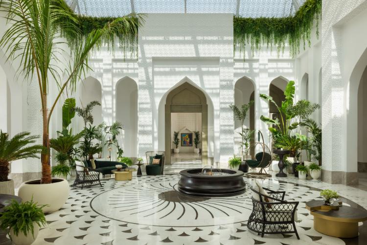 raffles-hotels-resorts-predstavlja-elegantnu-oazu-u-pustinji-u-kraljevini-bahrein-6