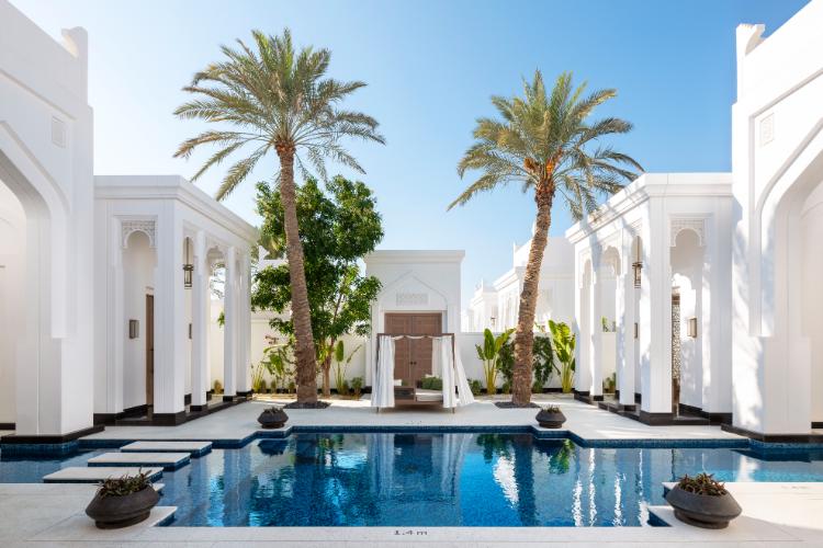 raffles-hotels-resorts-predstavlja-elegantnu-oazu-u-pustinji-u-kraljevini-bahrein-17