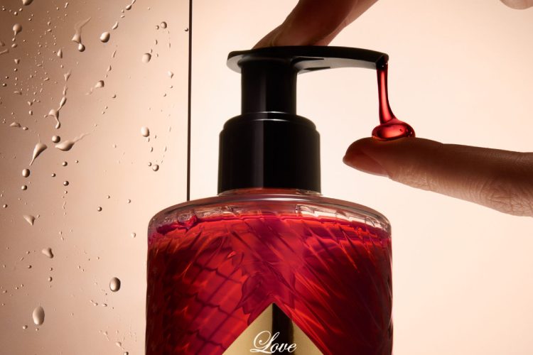 kilian-paris-otkriva-raskosnu-kolekciju-za-kupanje-i-negu-tela-1