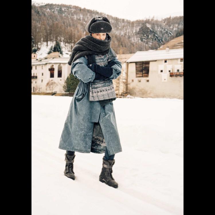 giorgio-armani-neve-aw2526-alpinisticka-elegancija-u-najcistijem-armani-izrazu-23