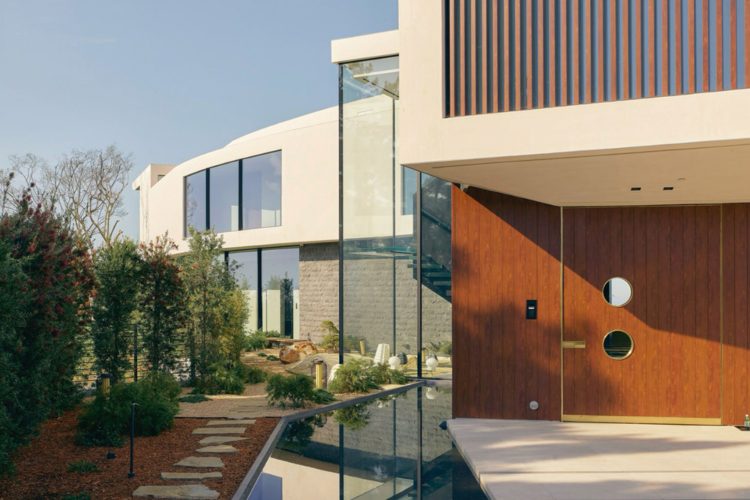 briarcrest-rezidencija-suptilna-elegancija-modernog-luksuza-u-beverli-hilsu-23