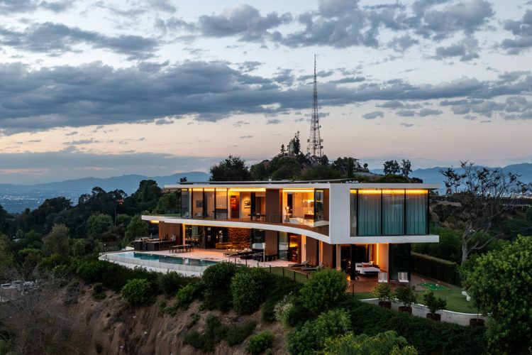 briarcrest-rezidencija-suptilna-elegancija-modernog-luksuza-u-beverli-hilsu-56