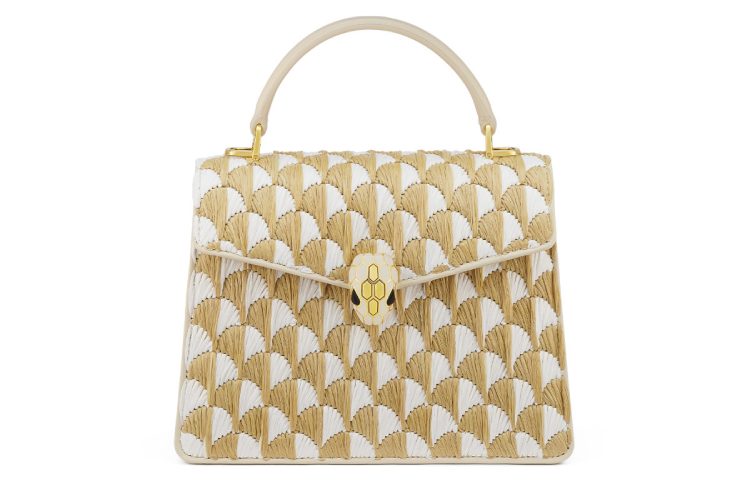 bvlgari-ss26-kada-se-dragulji-pretvaraju-u-kozne-ikone-37