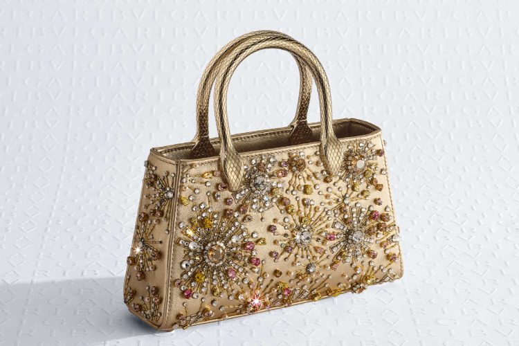 bvlgari-ss26-kada-se-dragulji-pretvaraju-u-kozne-ikone-43