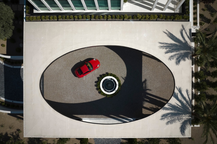 tombolo-skulpturalna-simfonija-u-pustinjskom-pejzazu-nevade-26