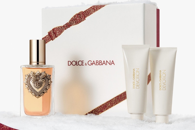 where-wonder-begins-dolcegabbana-otkriva-magiju-praznicnog-darivanja-10