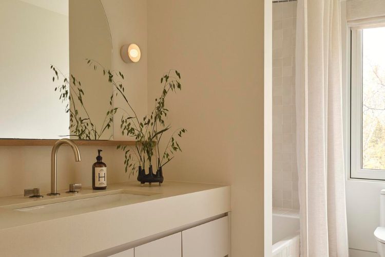 georgian-bay-beach-house-kanada-and-pierre-savremena-arhitektura-luksuzna-kuca-prirodni-materijali-2-9