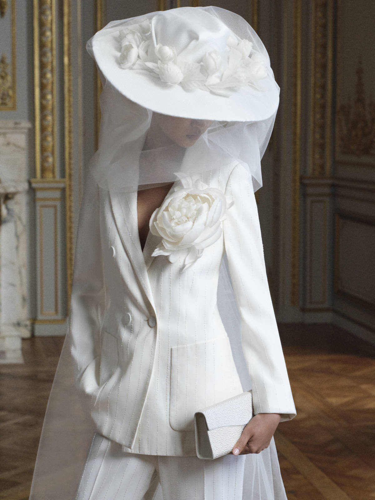 elie-saab-bridal-2027-luksuzne-vencanice-couture-kolekcija-pariz-visoka-moda-vencanje-1