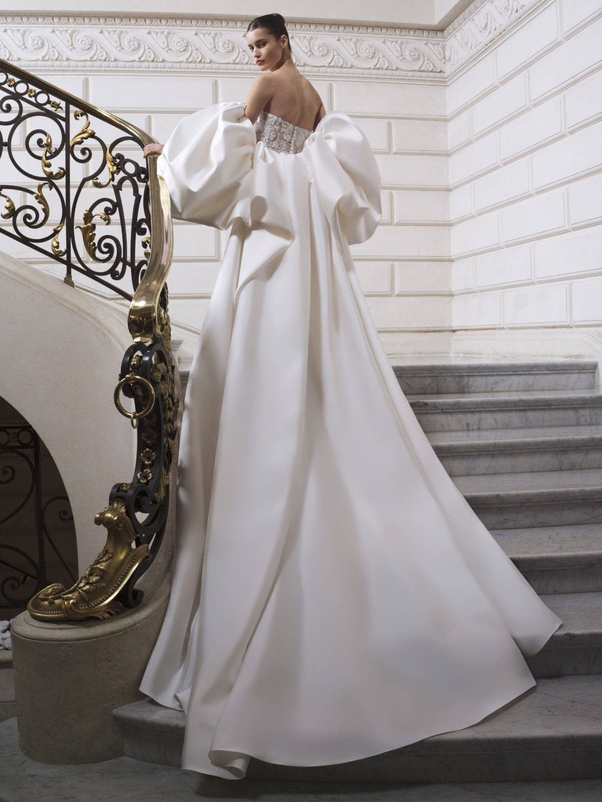 elie-saab-bridal-2027-luksuzne-vencanice-couture-kolekcija-pariz-visoka-moda-vencanje-11