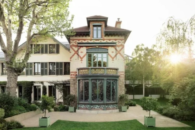 louis-vuitton-malle-maison-de-famille-torba-45000-dolara-luksuzna-torba-maison-asnieres-istorija-mod-1