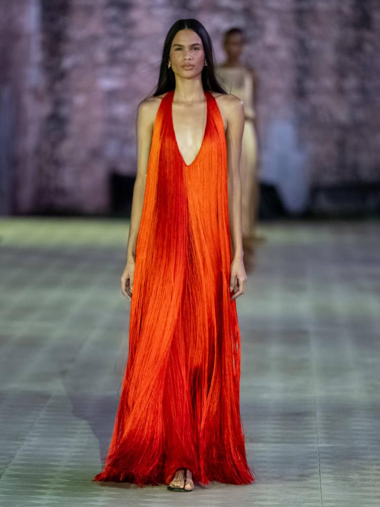 oscar-de-la-renta-pre-fall-2026-santo-domingo-dominikanska-moda-luksuz-couture-kolekcija-10