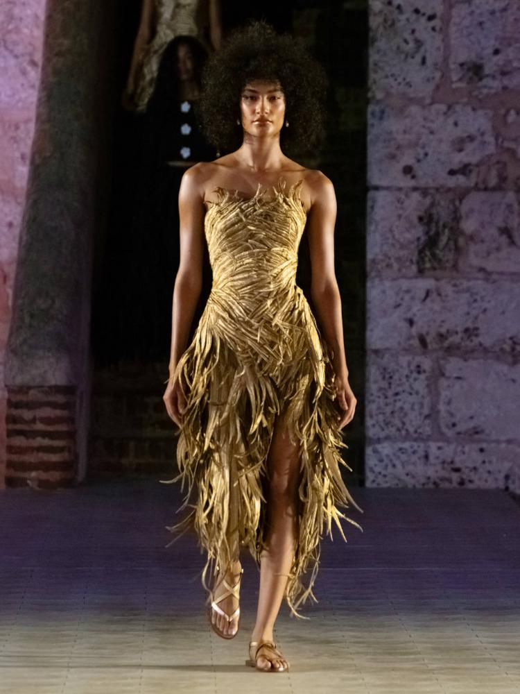 oscar-de-la-renta-pre-fall-2026-santo-domingo-dominikanska-moda-luksuz-couture-kolekcija-44