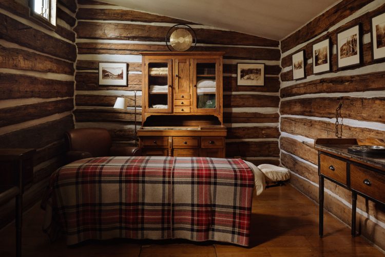 dunton-hot-springs-kolorado-luksuzni-resort-renovacija-planinski-retreat-amerika-2