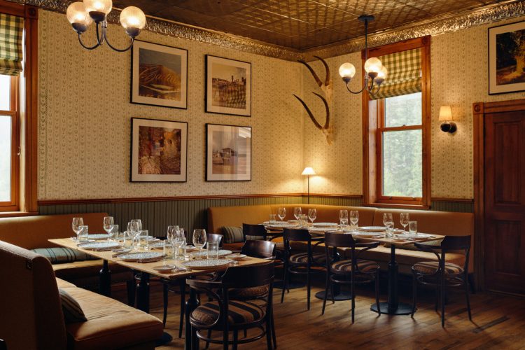 dunton-hot-springs-kolorado-luksuzni-resort-renovacija-planinski-retreat-amerika-6