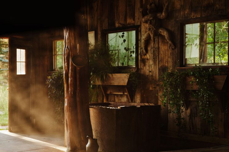 dunton-hot-springs-kolorado-luksuzni-resort-renovacija-planinski-retreat-amerika-52