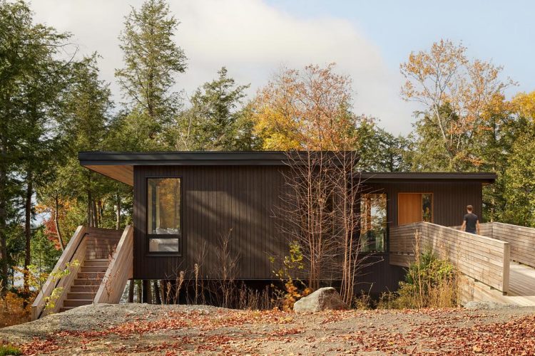 long-lake-cottage-muskoka-kanada-off-grid-luksuzna-vikendica-arhitektura-priroda-8