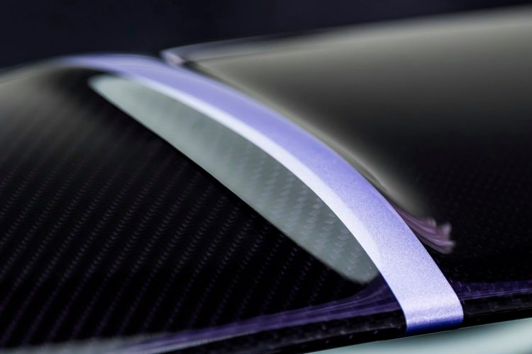 bugatti-w16-mistral-caroline-2026-luksuzni-hiperautomobil-sur-mesure-lavender-violet-carbon-5
