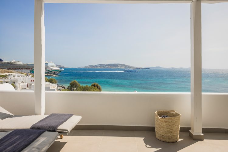 grace-mykonos-hotel-luksuzni-boutique-mikonos-agios-stefanos-infinity-pool-egejsko-more-6