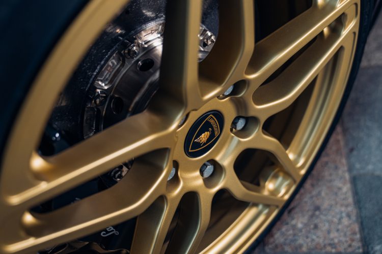 lamborghini-murcielago-lp-670-4-sv-marrone-eklipsis-manuelni-v12-aukcija-2026-12