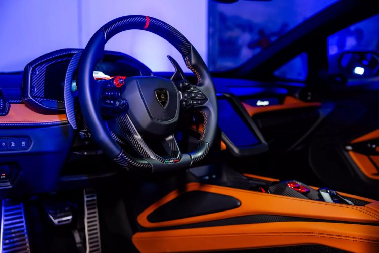 lamborghini-bebi-superautomobil-tezak-skoro-kao-hummer-h3-3