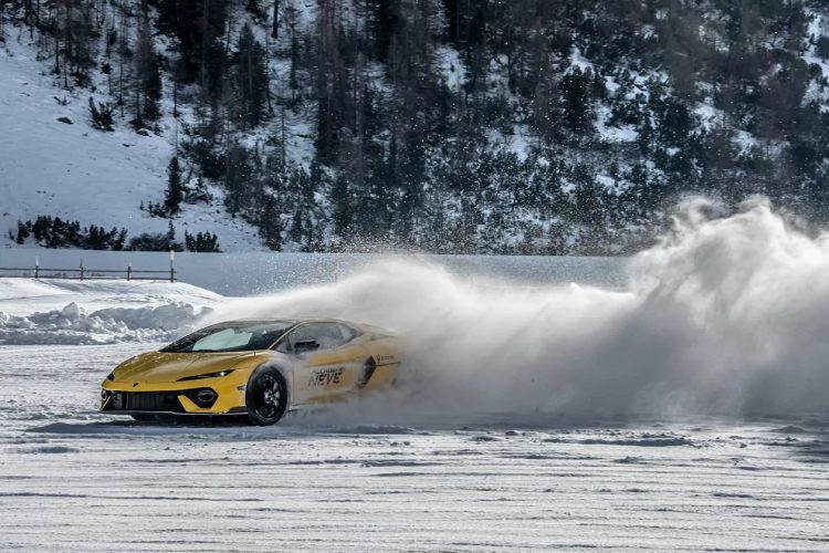 lamborghini-bebi-superautomobil-tezak-skoro-kao-hummer-h3-9