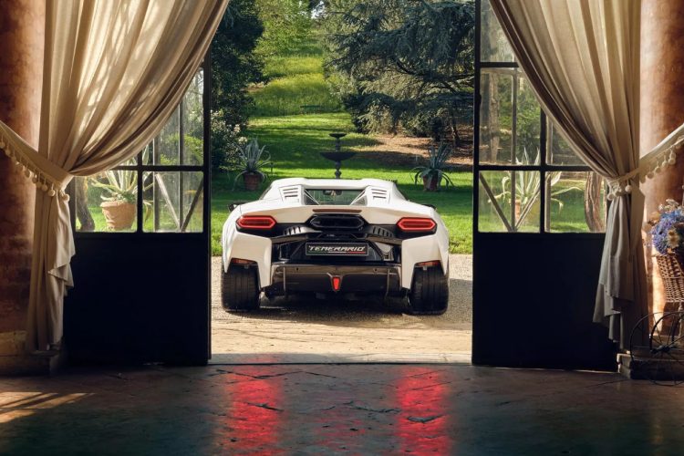 lamborghini-bebi-superautomobil-tezak-skoro-kao-hummer-h3-14