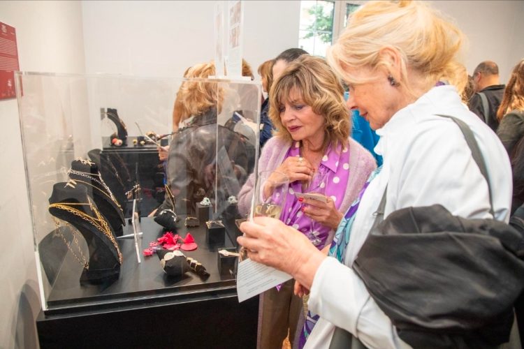 salon-of-excellence-florence-edition-italian-cultural-institute-belgrade-florentine-craftsmanship-lu-15
