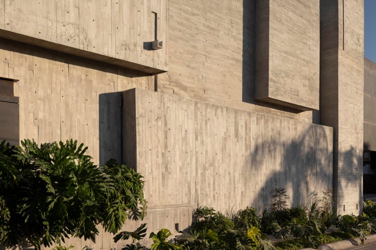 taller-di-frenna-arquitectos-studio-arhitekture-kolima-meksiko-savremena-arhitektura-interijer-dvori-5