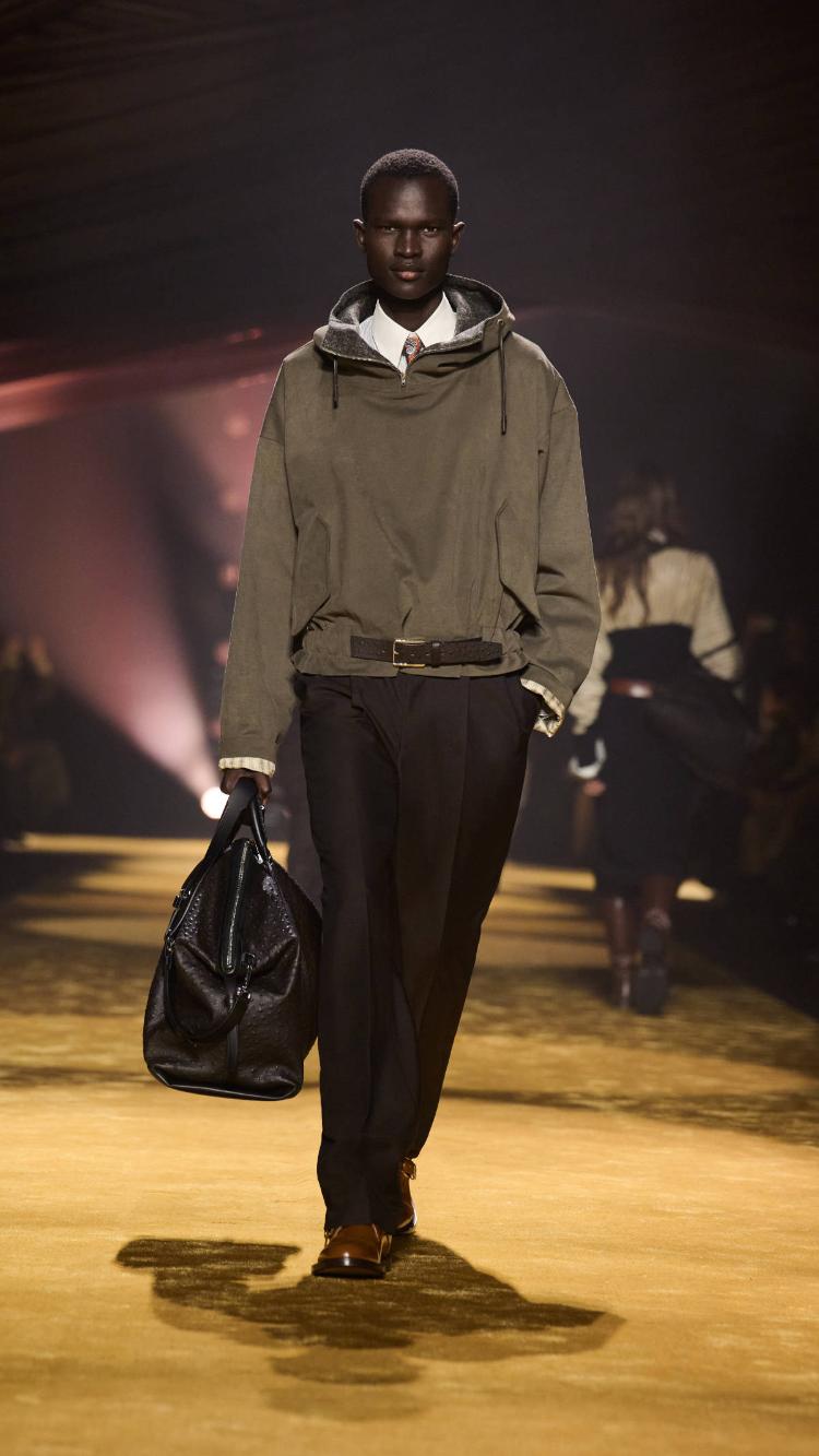 hugo-boss-fw26-modna-revija-milano-krojenje-savremena-luksuzna-moda-43