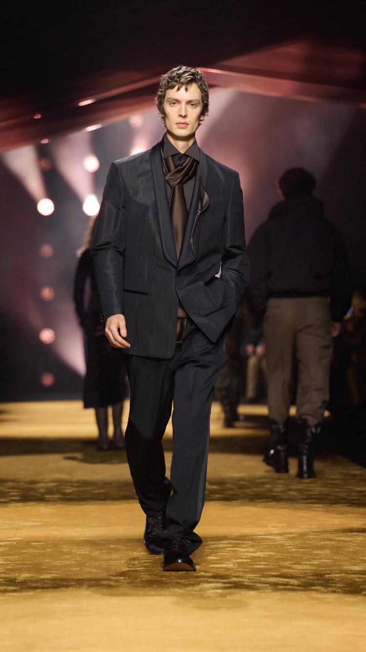 hugo-boss-fw26-modna-revija-milano-krojenje-savremena-luksuzna-moda-63