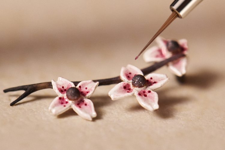 louis-vuitton-escale-au-mont-fuji-dzepni-sat-haute-horlogerie-louis-vuitton-mont-fuji-japan-luksuzni-sat-10