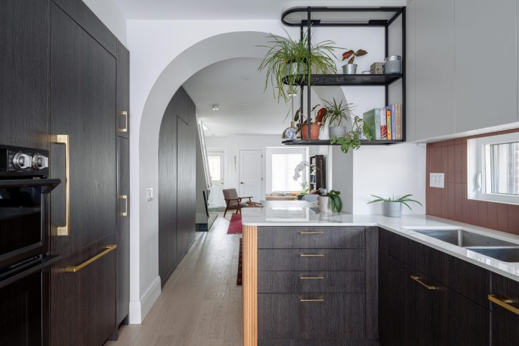 house-for-an-art-lover-toronto-picnic-design-moderna-kuca-inspirisana-umetnoscu-arhitektura-enterije-16