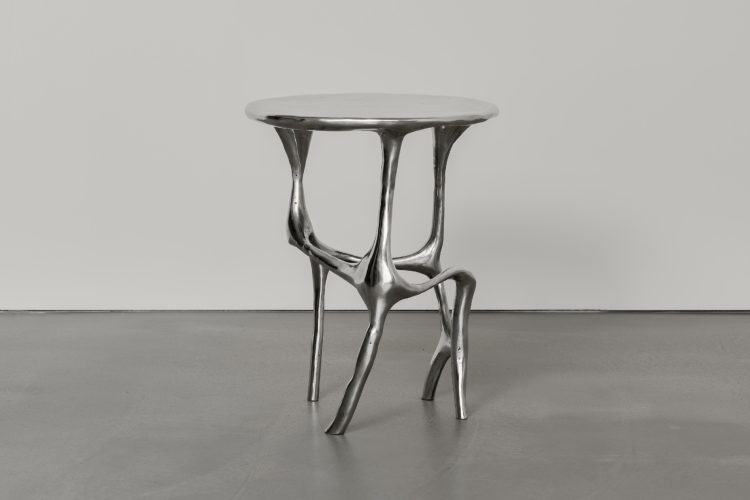 sami-savatli-love-kolekcija-love-chair-side-table-kolekcionarski-dizajn-namestaj-2026-2
