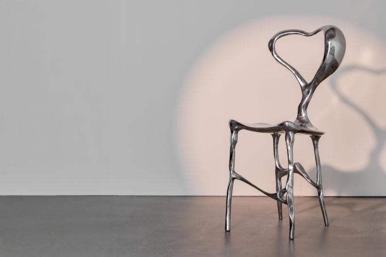 sami-savatli-love-kolekcija-love-chair-side-table-kolekcionarski-dizajn-namestaj-2026-10