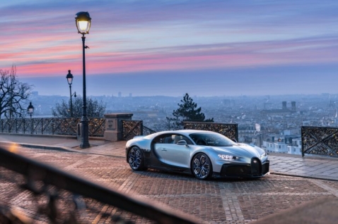 03 BUGATTI_CHIRON-Profilee-auction.jpg