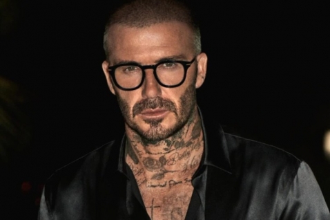 david-beckham-eyewear-spring-2024-12.jpg