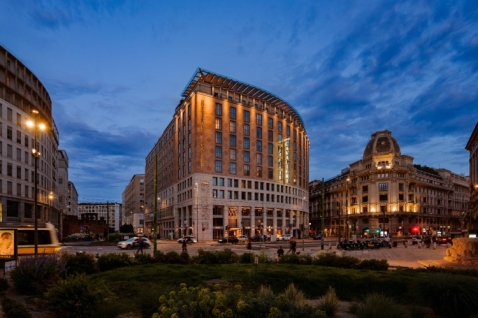 hotel-dei-cavalieri-istinsko-italijansko-gostoprimstvo-kroz-spoj-istorije-modernosti-i-prelepih-pogleda (1).jpg