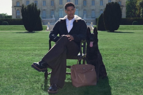 louis-vuitton-lv-touch-nova-estetika-muskog-luksuza-u-reziji-farela-vilijamsa (1).jpg