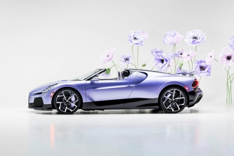 bugatti-w16-mistral-caroline-2026-luksuzni-hiperautomobil-sur-mesure-lavender-violet-carbon (2).jpg