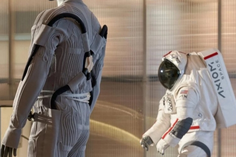 prada-axiom-space-svemirsko-odelo-artemis-mesec-astronauti-lunarna-misija-svemirska-tehnologija-prad.jpg