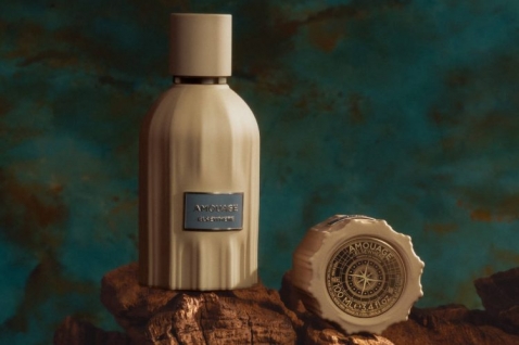 amouage-elsewhere-sindbad-parfem-2026-luksuzni-niche-parfemi (7).jpg